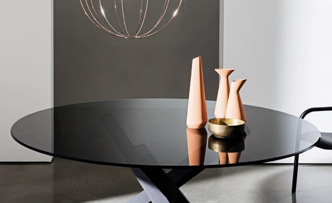 Стол от фабрики Sovet Italia модель Aikido Round Table