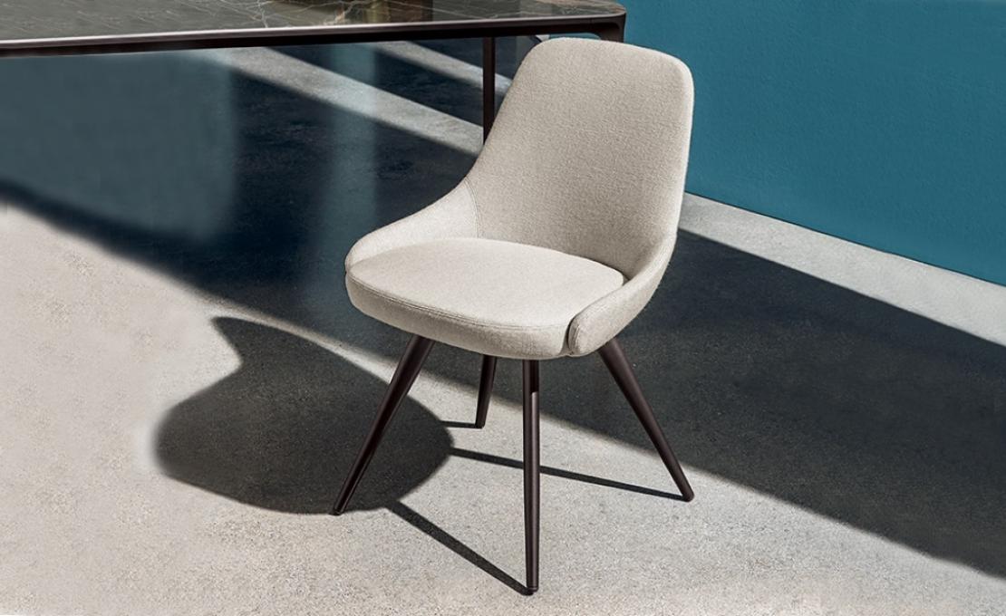 Стул от фабрики Sovet Italia модель Cadira S 