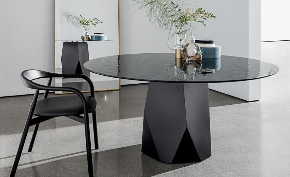 Стол от фабрики Sovet Italia модель Deod Table