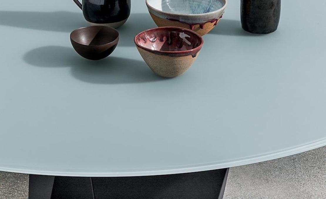 Стол от фабрики Sovet Italia модель Deod Table