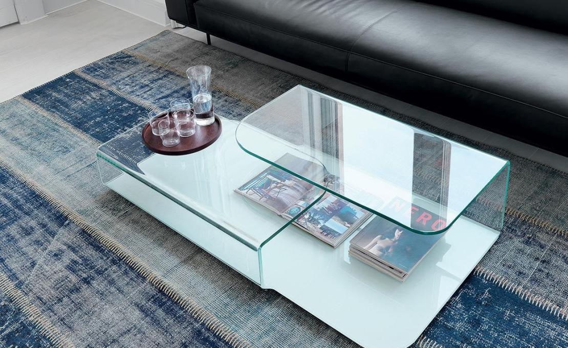 Журнальный столик от фабрики Sovet Italia модель Hug 