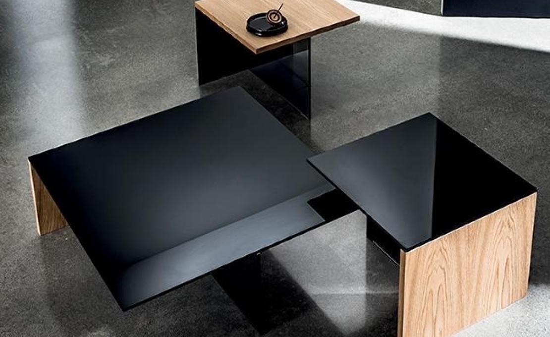 Журнальный столик от фабрики Sovet Italia модель Regolo Square 