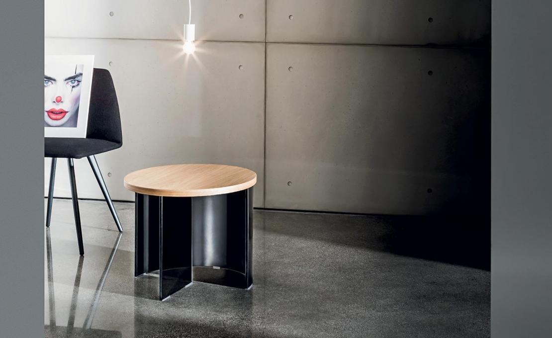 Журнальный столик от фабрики Sovet Italia модель Regolo Round 