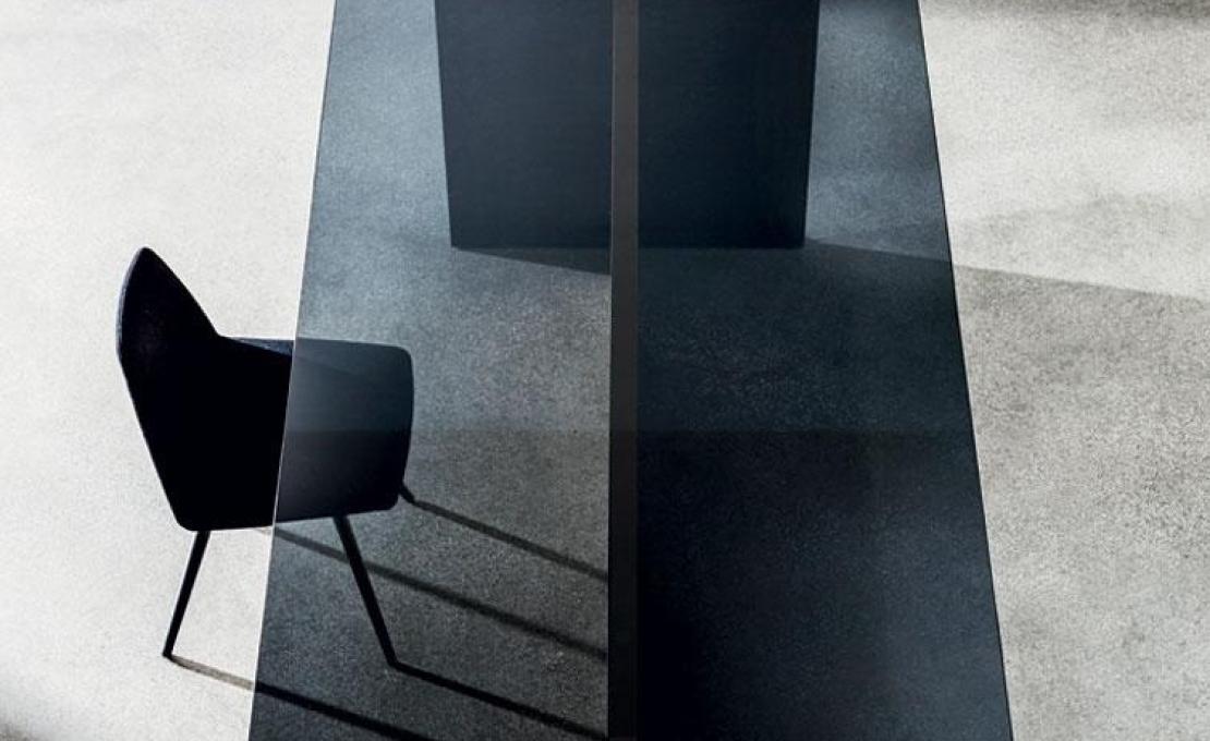 Стол от фабрики Sovet Italia модель Regolo Sovet Table