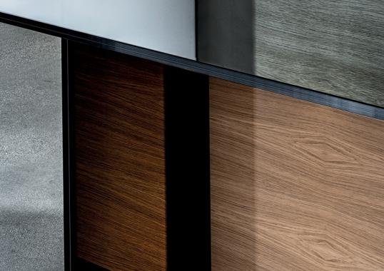 Стол от фабрики Sovet Italia модель Regolo Sovet Table