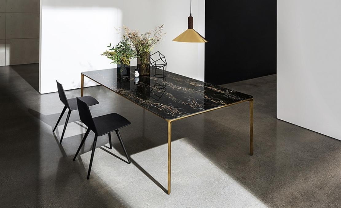 Стол от фабрики Sovet Italia модель Slim Rectangular Table