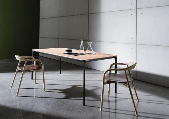 Стол от фабрики Sovet Italia модель Slim Rectangular Table